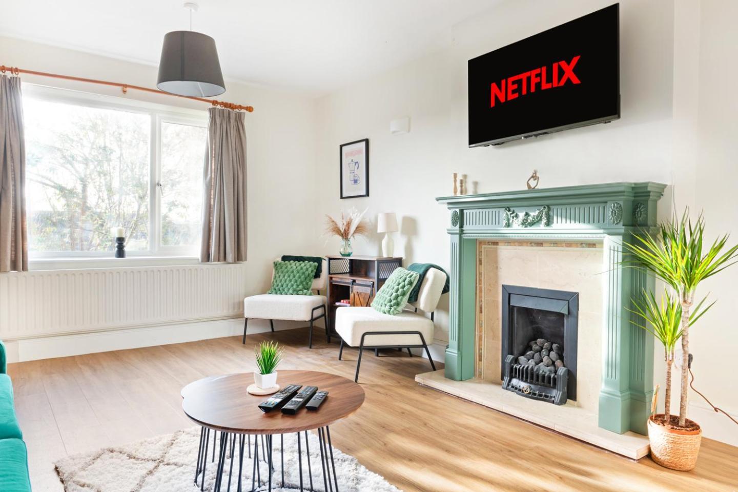 3 Bedroom House - Well Presented - Spacious - Flexible Check In - Free Parking Nottingham Ngoại thất bức ảnh