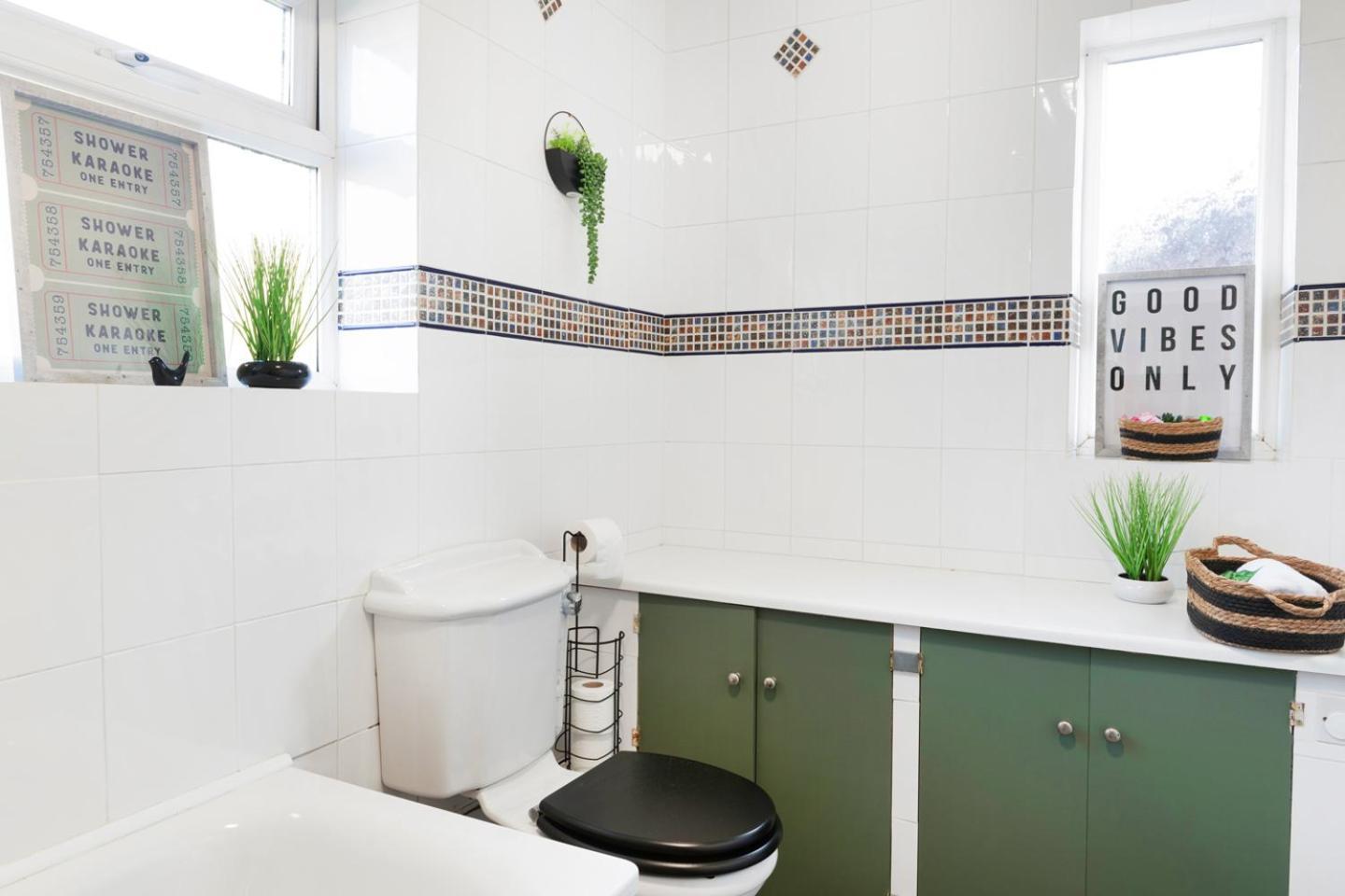 3 Bedroom House - Well Presented - Spacious - Flexible Check In - Free Parking Nottingham Ngoại thất bức ảnh